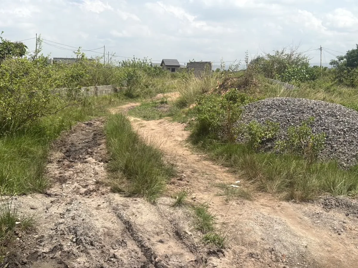 Land at Asutsuare Junction — Asutsuare Junction, Greater Accra